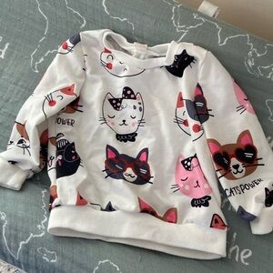 3/$15 Girl’s Cat Power Polyester Sweatshirt Size 90 / 24 mos
